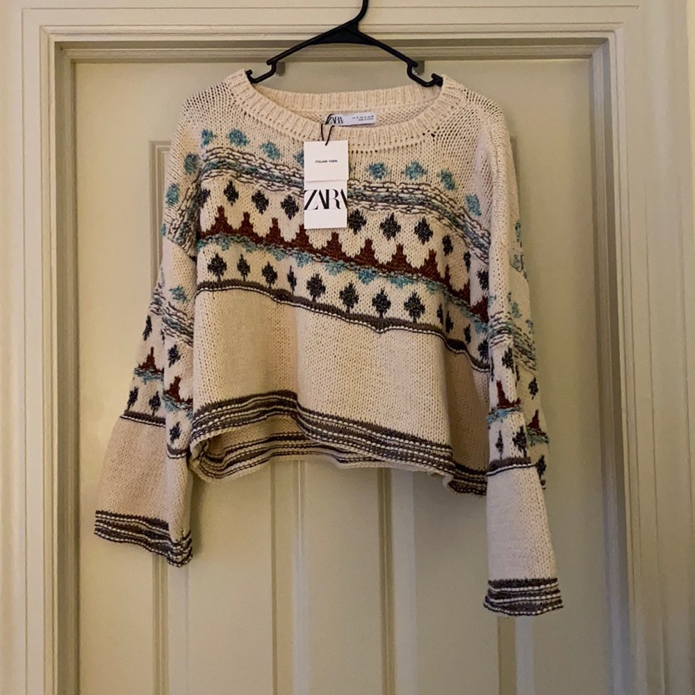 NWT Zara cropped sweater metallic details